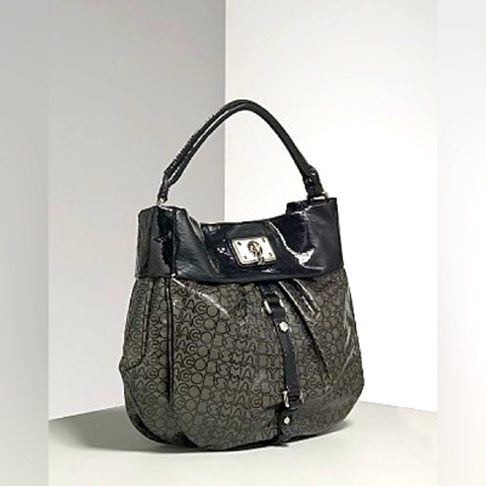 Marc By Marc Jacobs Grey Coated Canvas
Jacquard Lil Riz Hobo